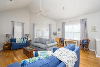 Trudy's Treasure - Tybee Island - 7