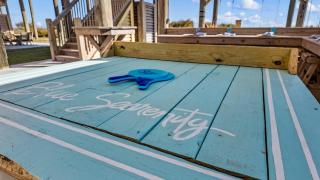 Beachfront Retreat HotTub Swings Picture Perfect - Blue Searenity - Bolivar Peninsula - 8
