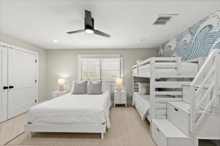 Renovated Townhouse w Stunning Views of the Ocean - New Smyrna Beach - 8