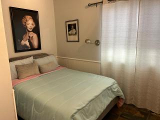 Movie Star 2bed 2bath Walk close Palm Springs - Palm Springs - 1