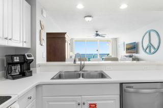 Majestic Beach Towers #2-1203 - 2