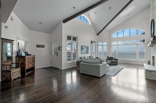 Lake Shore Living - 3