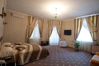 Kleopatra VIP hotel - Kamianets-Podilskyi - 5