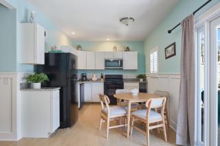 Gorgeous Apartment on Mango St Steps to Beach - Fort Myers Beach - 6