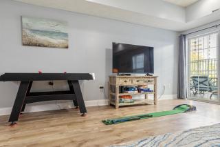 MV105B Myrtle Villa 4BR/3B second row at 704 S Ocean Blvd - 2