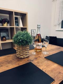 West House - by Eazystays - Crewe - 0