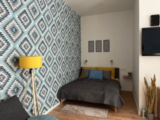 CenterPoint R7 Apartment - 5