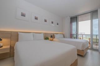 2B 2B Luxury Ocean Views Apt in Hallandale Beach - Hallandale Beach - 1