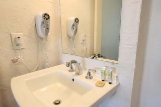 South of Fifth Family & Pet-Friendly Retreat Across from Best Beach in Miami - Miami Beach - 6
