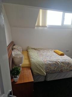 En-Suite Double Room in Haughton Green Denton M34 - - 0