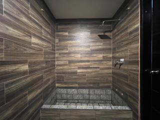 Holiday House - 3 Bedroom 3 Bathroom - Baños - 7