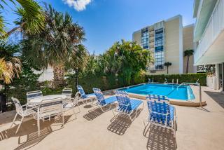 Charming and Spacious Studio - Clearwater Beach - 7
