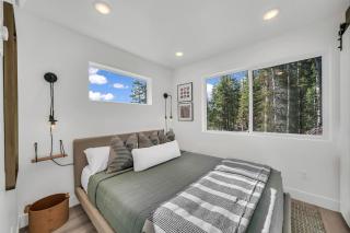Snowy Getaway, Unplug Cabin #1 - 4