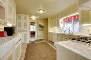 7 Mi to Clear Lake Home with Peaceful Deck! - Kelseyville - 3