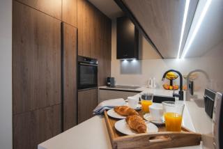 All Seasons Luxury Apartments - 3