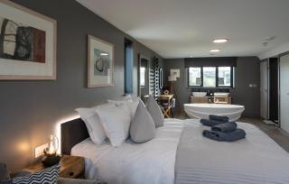 Uno Carbis Bay - Luxury Serviced Accommodation - Carbis Bay - 0