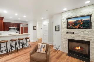 3 Bedroom 3 Bathroom Walking distance to the Gondola - 8