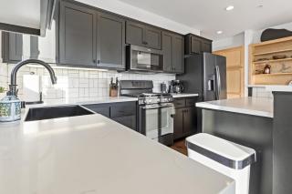 Pine at Evergreen - Boutique Hotel - Redding - 2