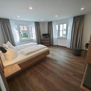 Gasthof Zum Roten Haus - - 9