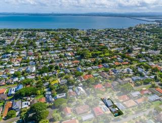 Cutts Cottage - Modern retreat with private pool - Woody Point - 5