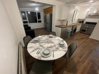Serene Getaway - Shared Unit - Sheffield - 0