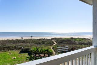 Luxurious 3BR Beach House with Ocean Views and TikiBar - Deja Blue - Bolivar Peninsula - 6