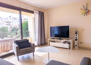 Spacious apartment with 3 pools & gym - Marbella - 3