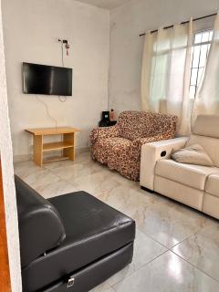 Casa espaçosa em Mongaguá, piscina 5x5 - Mongaguá - 9