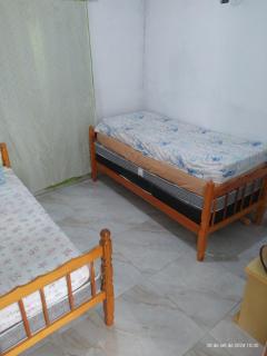 Casa espaçosa em Mongaguá, piscina 5x5 - Mongaguá - 4