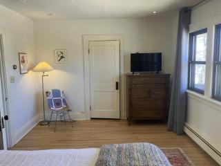 Sax Zim Bog Lodge Hibbing Downtown Home - Located Downtown Hibbing - - 2