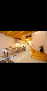 A F small maisonette - Drama - 9