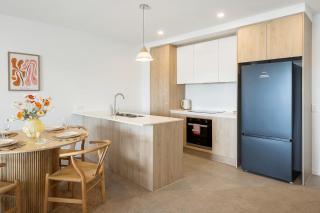 CASSA ROCHEDALE - 2B2B Apt with 2 Parking - Rochedale South - 3
