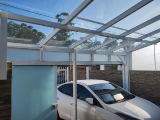 Casa com Piscina no verão e inverno sem ,vaga para carros médios leves - 5