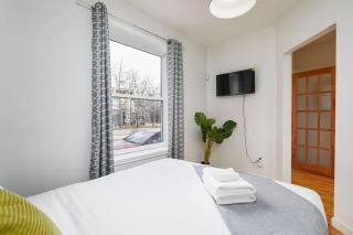 Fabulous apartment in Premium Location - Montreal - 4