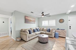 New! Coastal Cove! Dog Friendly, Free Activities Included! - Fort Walton Beach - 0