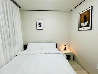 OMO Stay Hongdae, Mangwon market, Hapjung 10 min, Han River Park 15min, Itaewon 20min - Seul - 7