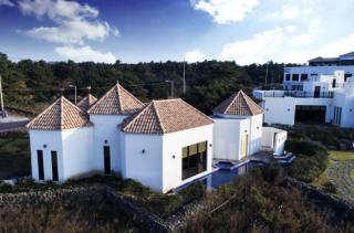 Libentia Hotel & Poolvilla - Jeju-stad - 3