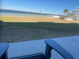 Sunset Harbor Palms 1-108 - Navarre - 4