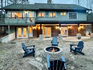 Winter Water Woodlands near Boyne Mountain with Hot Tub and Sauna! - Boyne City - 0