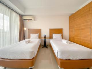 The Elite Enclave Studio at Beverly Dago Apartment By Travelio - 0