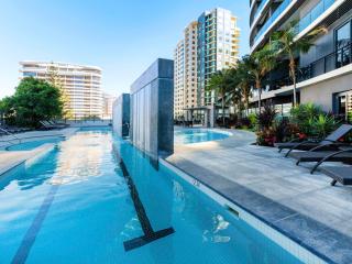 Oracle Beachfront Apartments Broadbeach - 1