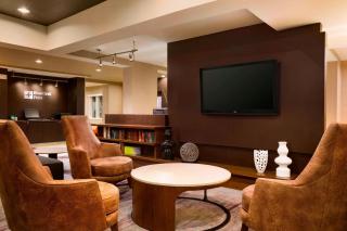 Courtyard by Marriott Champaign - Champaign - 6