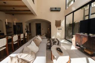 Luxe 3-br Villa With Dual Private Pools - Tulum - 2