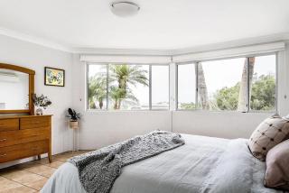 Fuller Holidays - Byron Pacific Vista - Large family home with Pool - 4