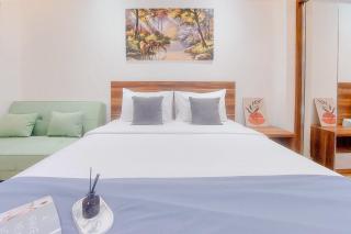 Comfy and Homey Studio at Sky View Apartment By Travelio - 7