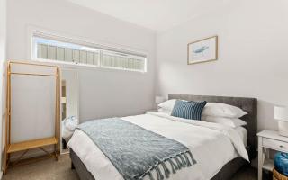 Modern Beachhouse, sea views - McCracken - 5