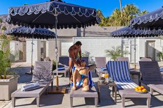 Casa Oliver Hotel & Resort - A Men's Clothing Optional Resort in Palm Springs - Palm Springs - 6