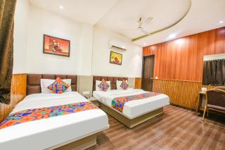 FabHotel Shri Sai DX - Nr Adarsh Nagar Metro - New Delhi - 8