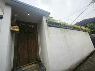 Ken Ken Guest House - Seminyak - 2
