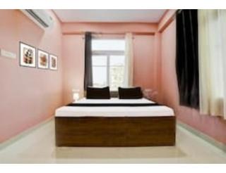 Shri Gopal Upwan Hotel Lawn & Banquet, Varanasi - Varanasi - 1